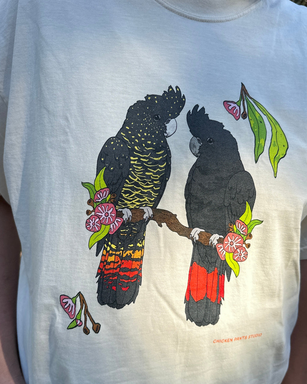 T-shirt: Black Cockatoo ~ Ivory