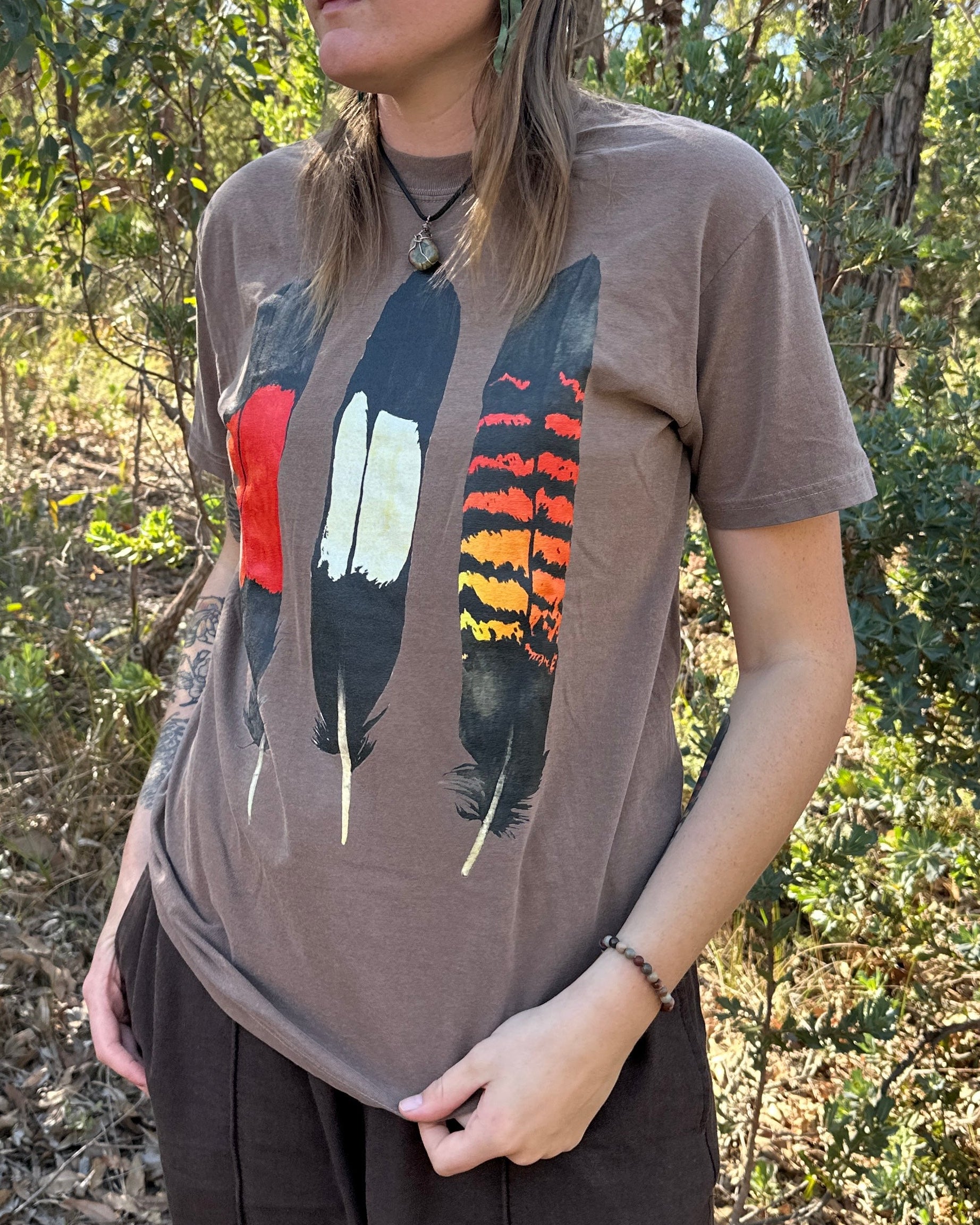 T-shirt: Feather ~ Espresso