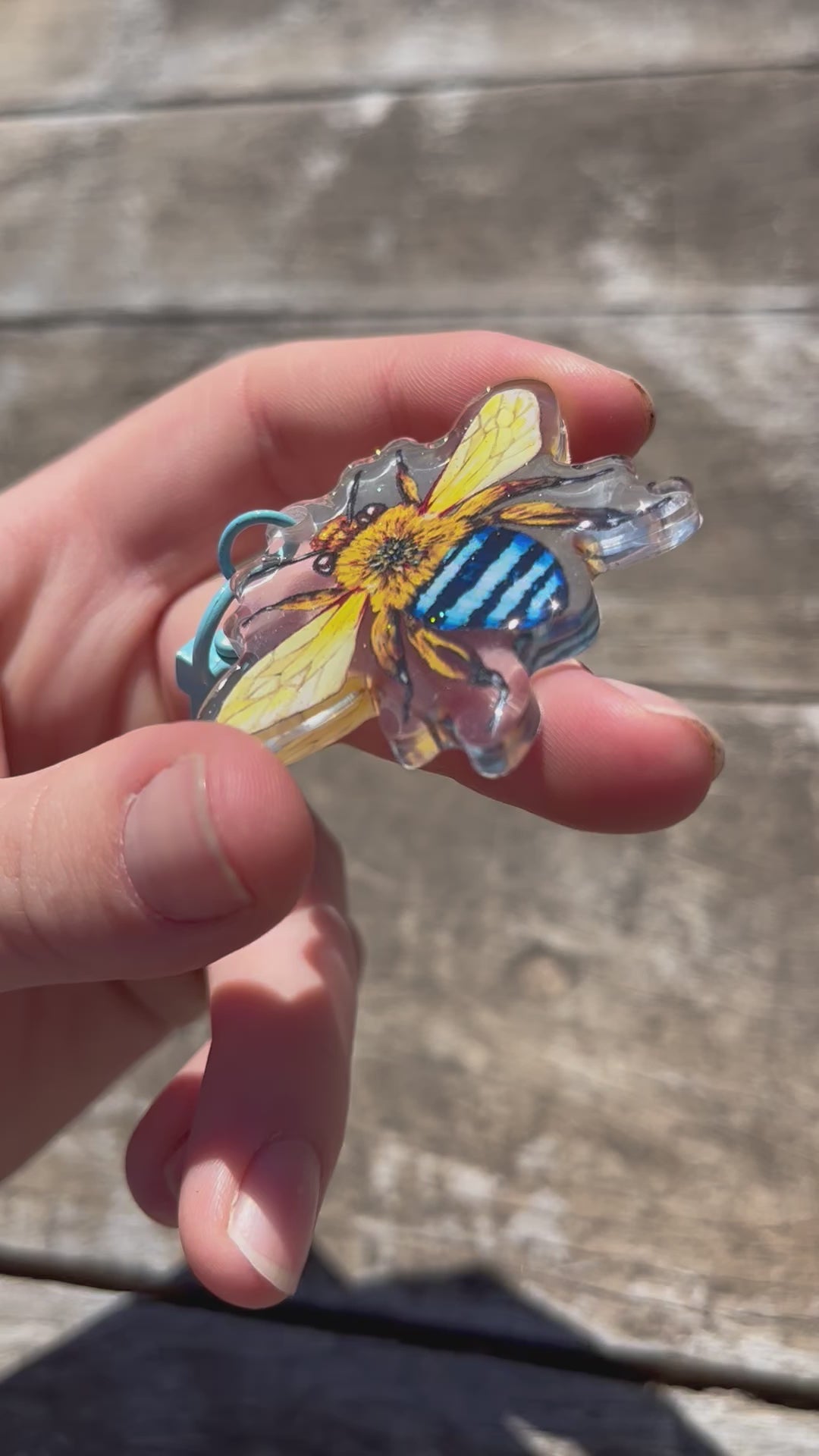 Keychain: Blue-Banded Bee